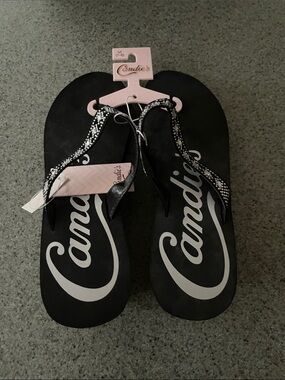 Size M (7-8) Candie's Black Rhinestone-Embellished Thong Sandals brand knew